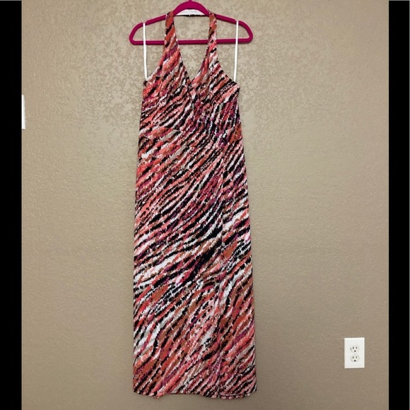 Lane Bryant Dresses & Skirts - 🥰3/$20 Sale Lane Bryant women’s halter maxi dress